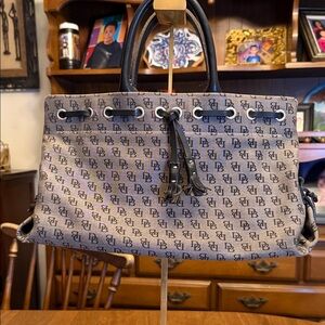 Dooney& Bourke Monogram Tote Bag in Beige and Black